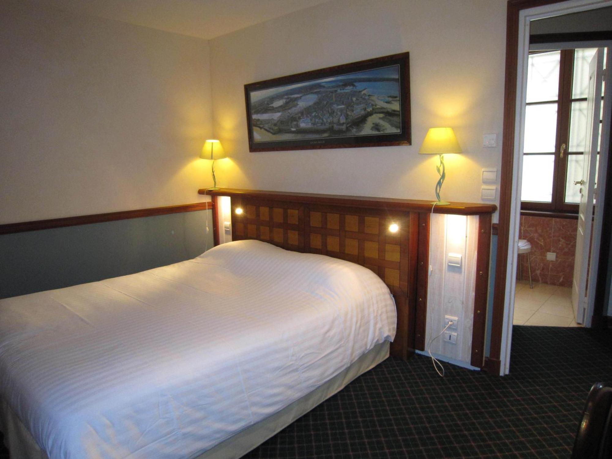 Manoir Du Cunningham Hotel Сен Мало Екстериор снимка